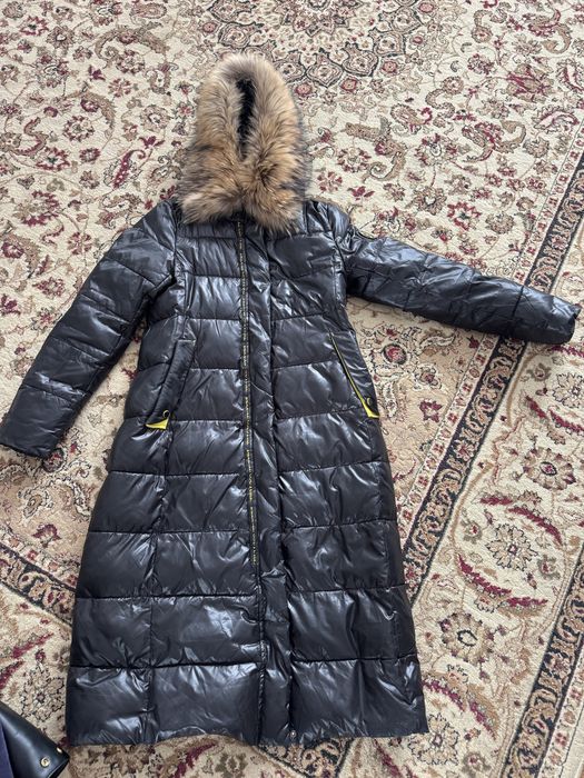 Пуховик зима черный