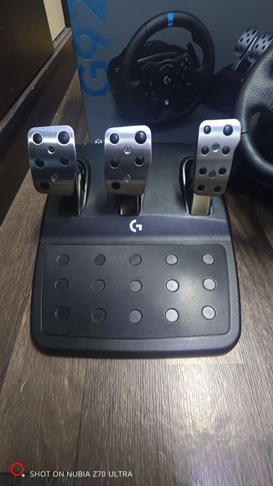 Игровой руль Logitech G923 ПК и XBOX