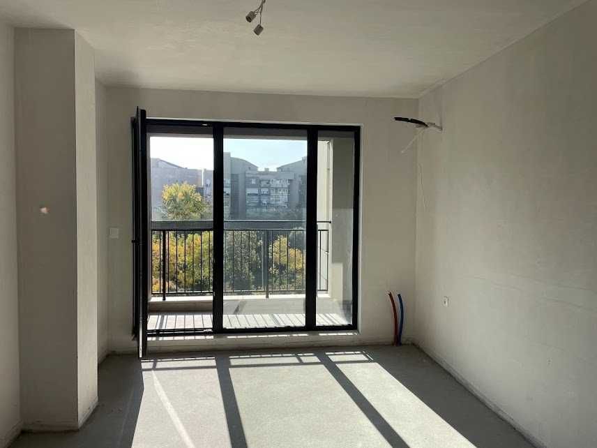 Продава се Двустаен апартамент в Пловдив, Тракия - 64 кв.м за 1314 €/кв.м - Снимка #1