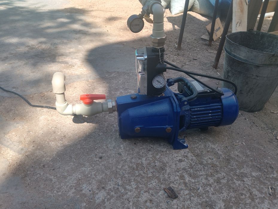 Насос для воды (скважин)