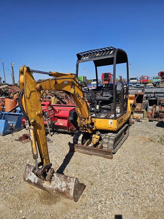 Miniexcavator JCB 1.5 ton Import Italia ‼️