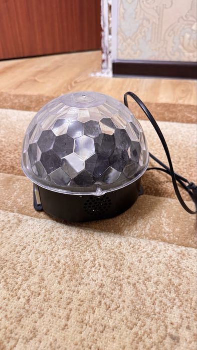 светодиод с колонкой