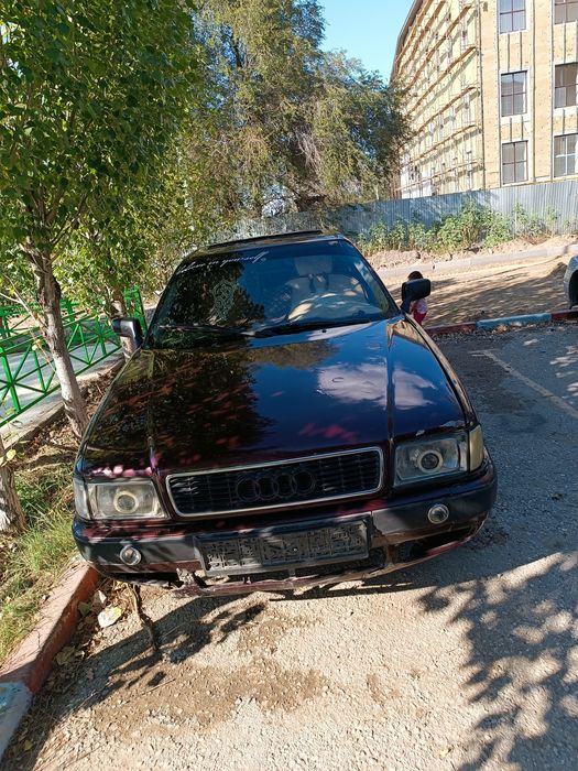 Продам Ауди 80 на ходу газ бензин