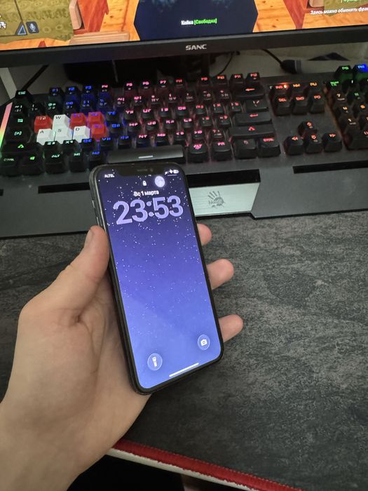 Продам iphone 11 pro