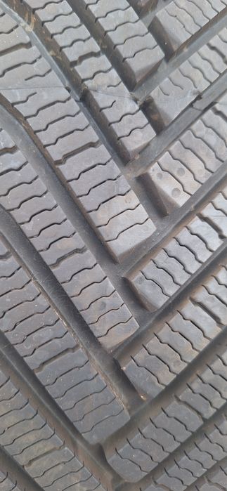 НОВА! 1 бр 215 55 17 Michelin alpin 7