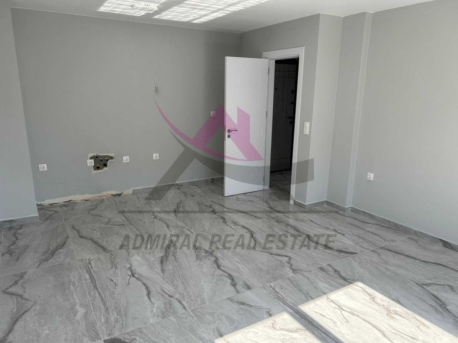 Продава се Двустаен апартамент в Варна, Владислав Варненчик - 70 кв.м за 1400 €/кв.м - Снимка #3