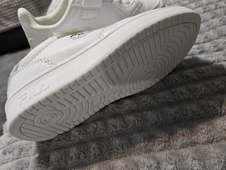 Нови маратонки FILA