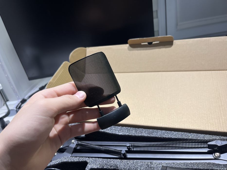 Irraze me6s бюджетный микрофон