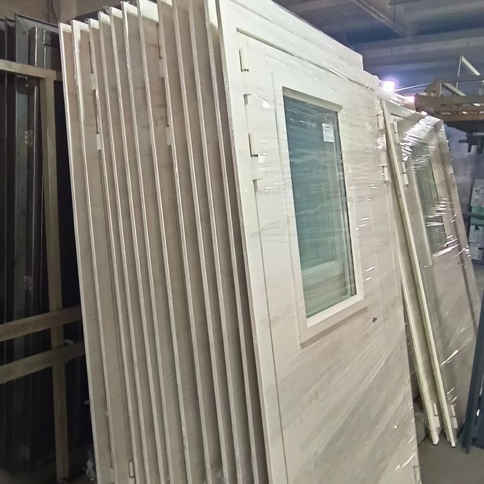 Двери входные металлические