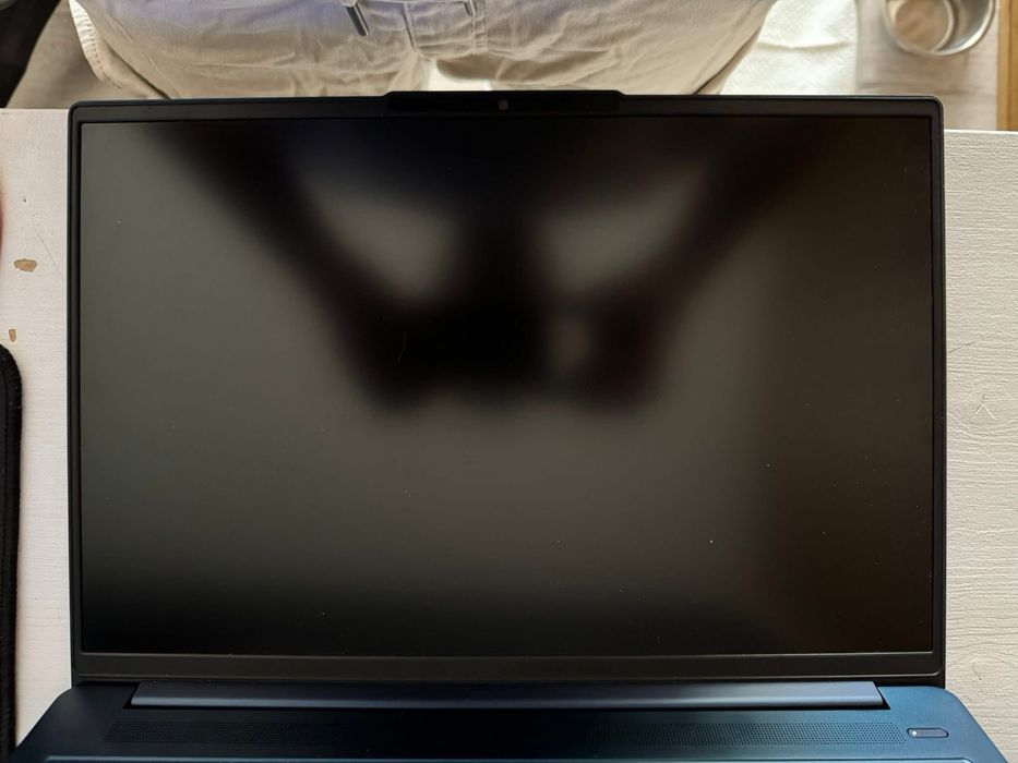 Laptop Lenovo IdeaPad Slim 5 - 16ABR8