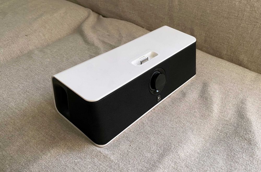 Boxa stereo Logitech Audiostation Express telecomanda aux dok Iphone