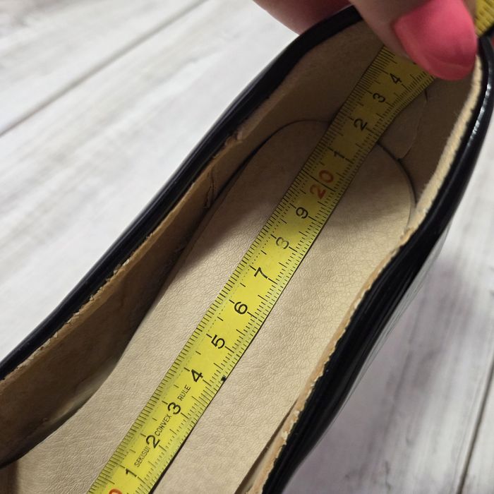 Жестоки лачени обувки, номер 34