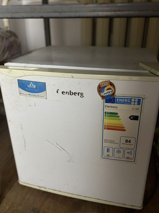 Срочно продаю холодильник