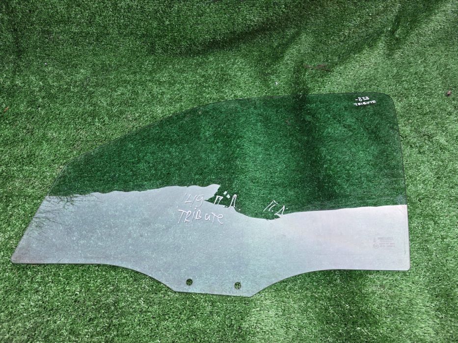 Стекло переднее левое Мазда Трибут Mazda Tribute