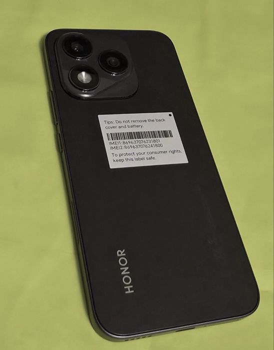 ЧИСТО НОВ 256GB Honor 400 LITE 5G Гаранция Yettel 2028г. Black | Черен