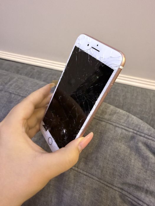 Iphone 7 Plus! Розовое золото! Продам!