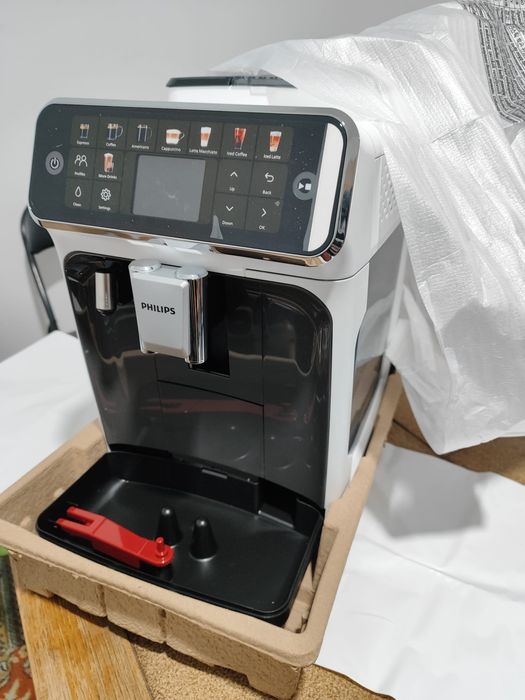 Espressor automat philips seria 5500