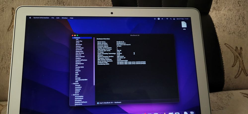 Macbook Air 2015 8GB RAM 128GB Stocare