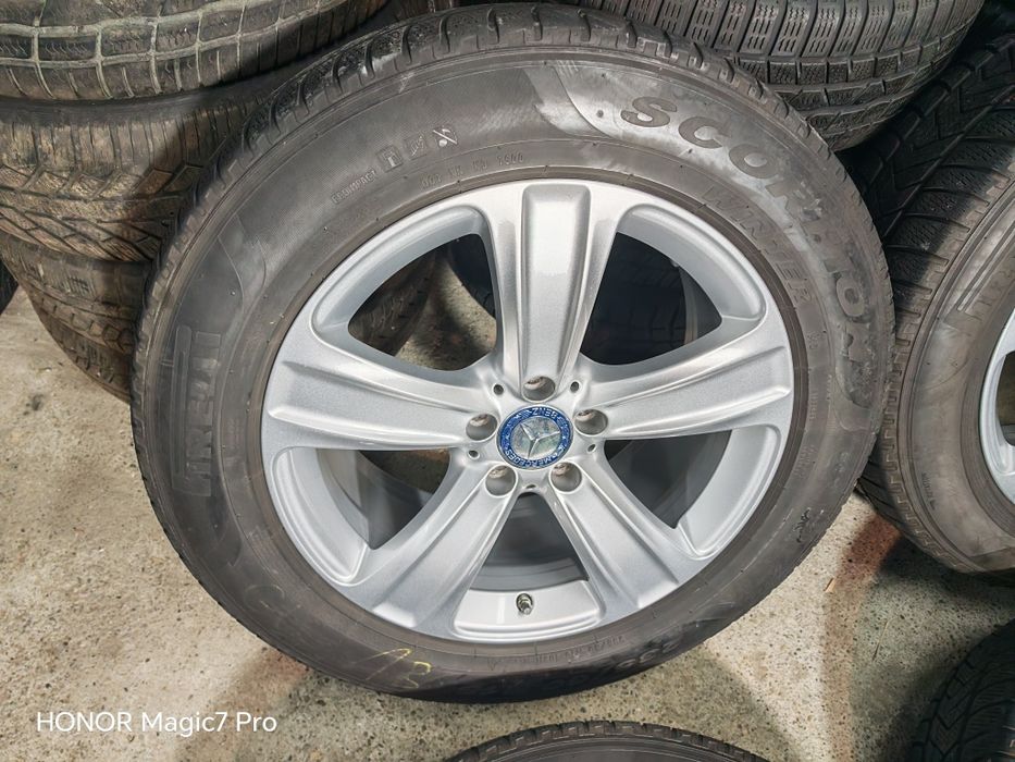 Jante originale Mercedes GLC 235 60R18 Pirelli iarna 2020