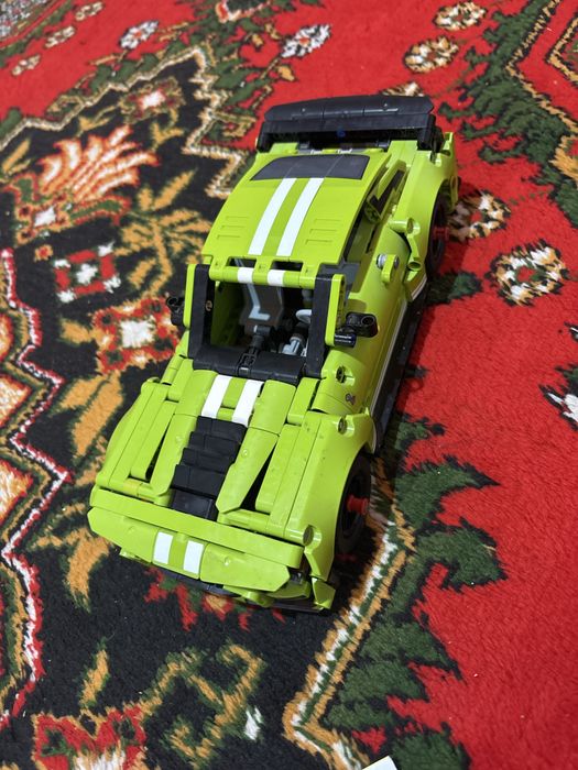 Продаю Lego техник Форд мустанг шелби