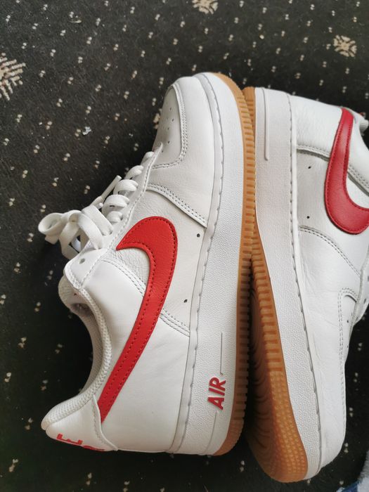 Обувки Nike     .