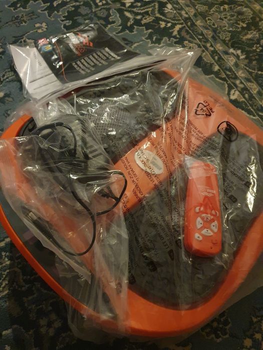 Vând aparat masaj picioare