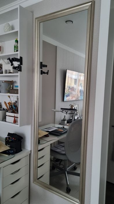 Зеркало интерьерное