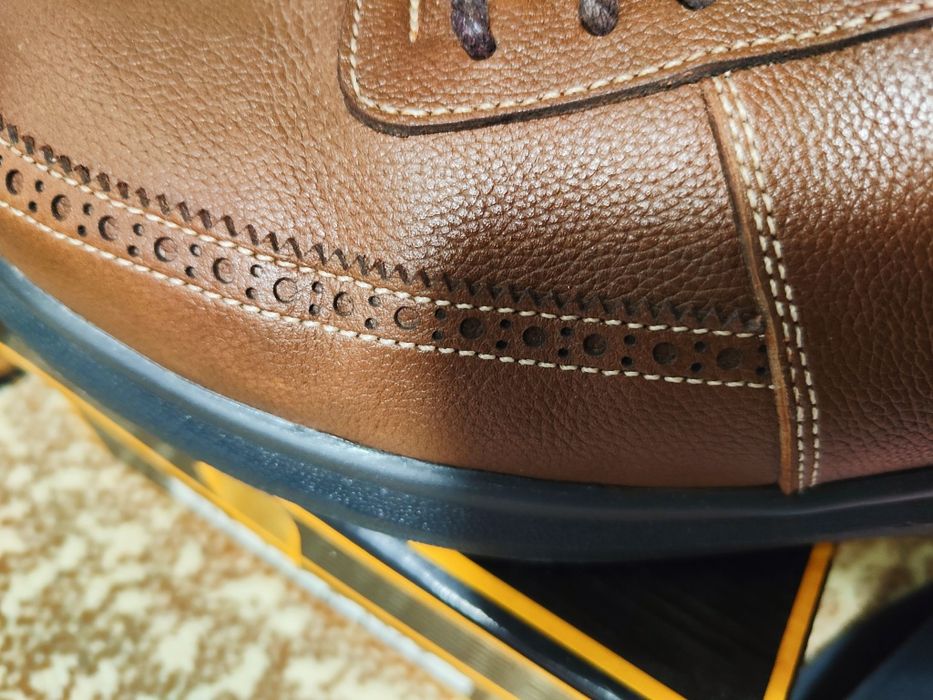 Tufli sotiladi !!!  r:42