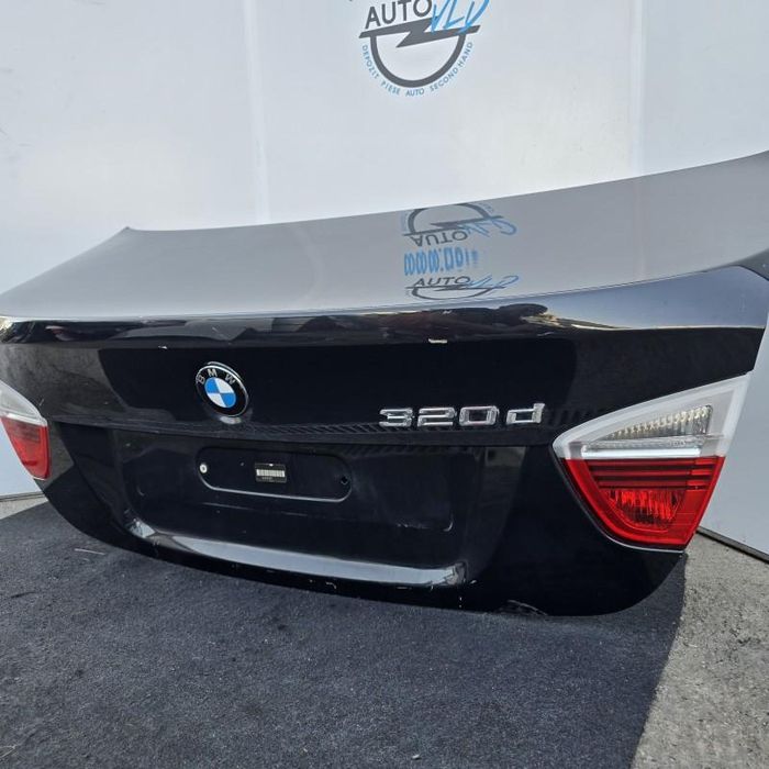 Capota portbagaj completa cu broasca si stop BMW Seria 3 E90