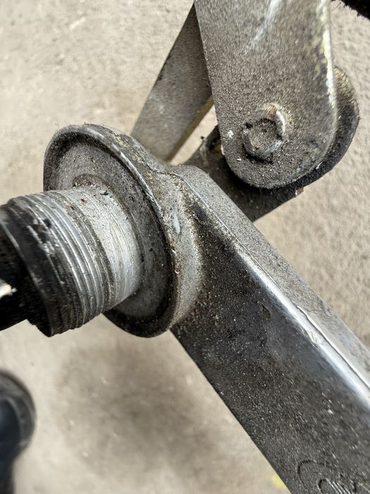 Трапеция дворников на БМВ Е34