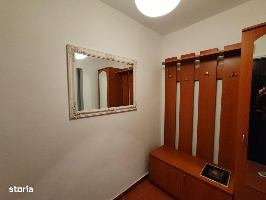 Chirie-Bd.Bucuresti, apartament 2 camere , etaj intermediar