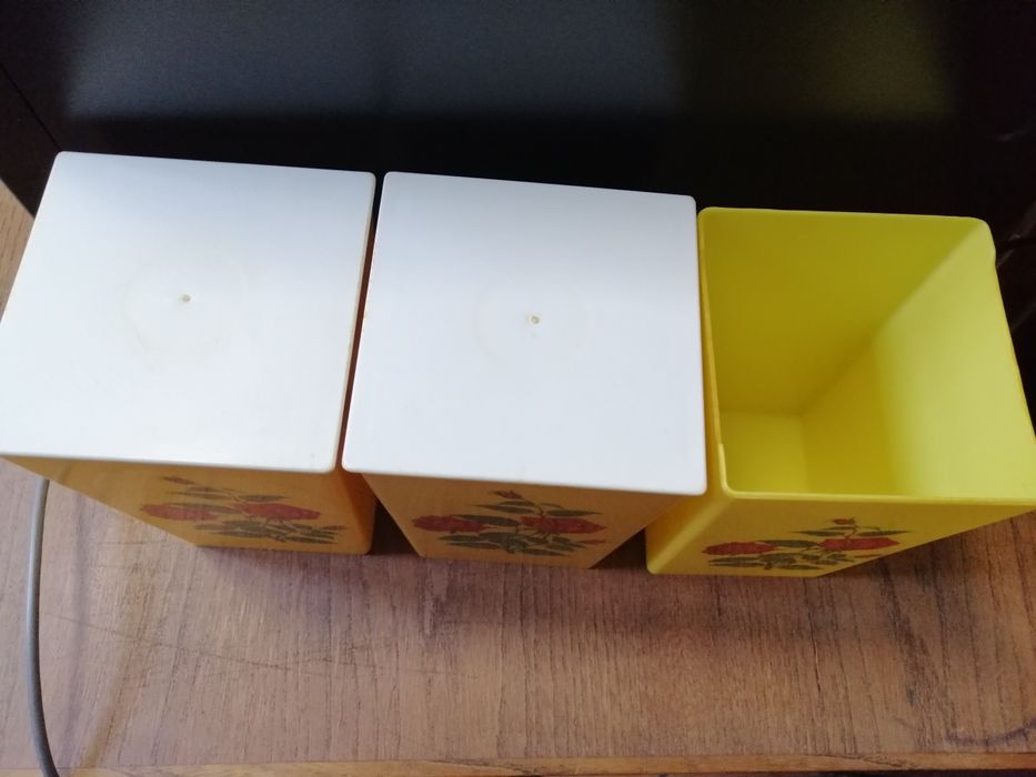 Кутии и прибори за готвене