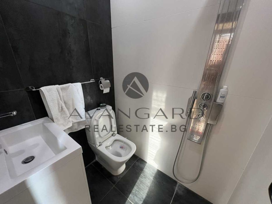 Продава се Двустаен апартамент в Пловдив, Каменица 2 - 131 кв.м за 1643 €/кв.м - Снимка #3