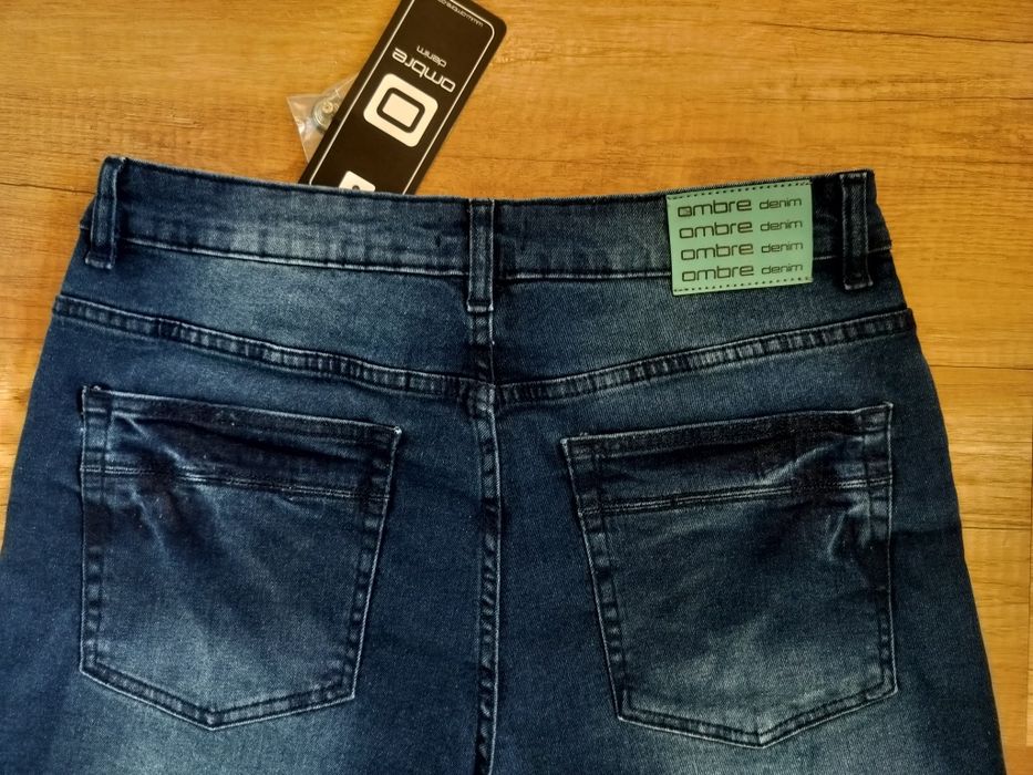 Нови къси дънки OMBRE M/32