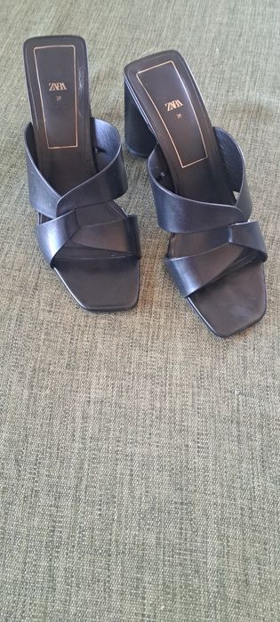 Летни чехли, черна, естествена кожа, 39 номер.