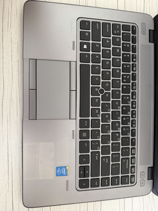 Laptop HP EliteBook 840 G2 – i5 / 16GB RAM / SSD 500GB Samsung