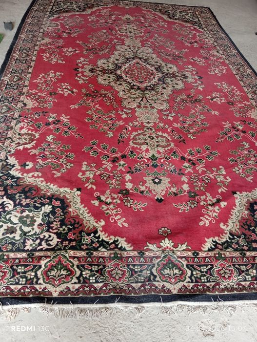 Колин.   сотилади