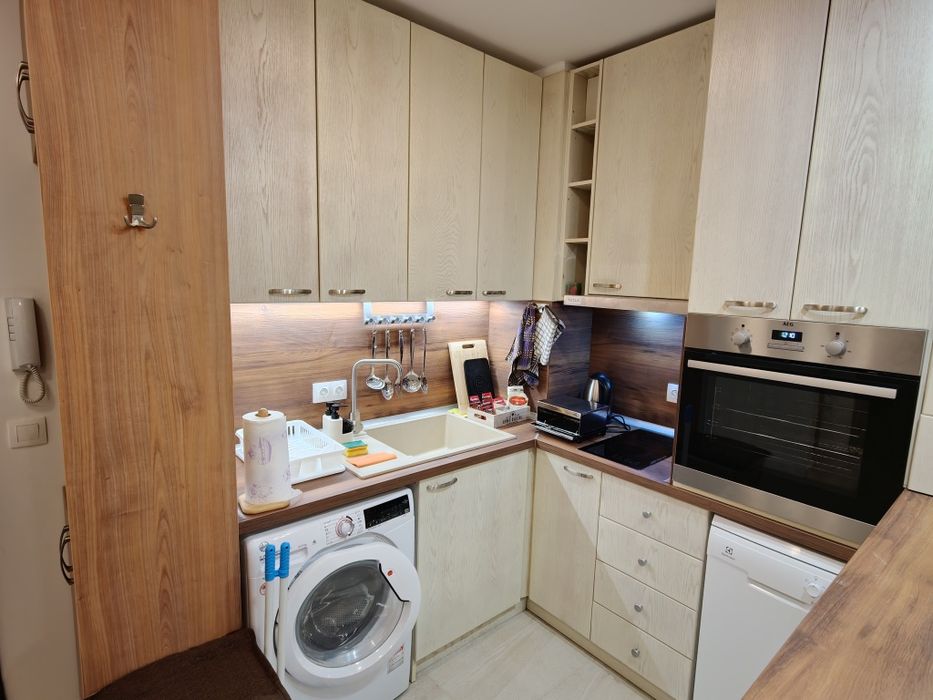 Дава се под наем Двустаен апартамент в София, Обеля 2 - 66 кв.м за 498.27 € - Снимка #2