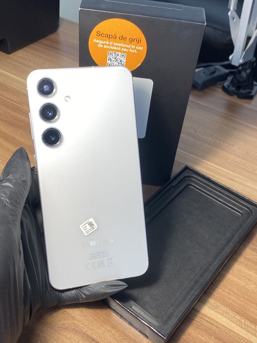 Samsung Galaxy s24+• 512 GB • Silver Shadow