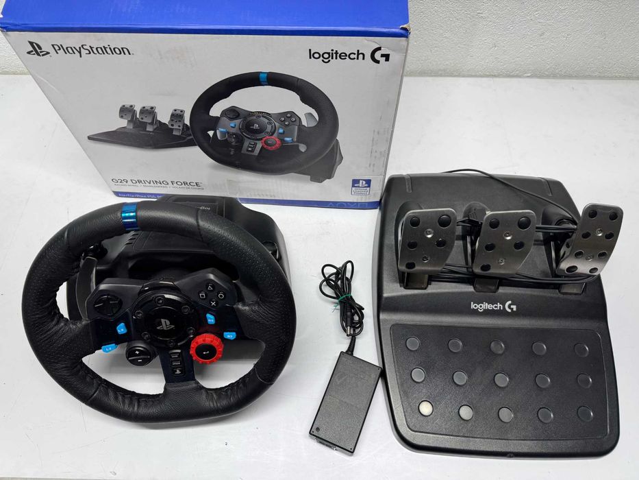 Волан с педали - Logitech G29 / PC/PS4/PS5