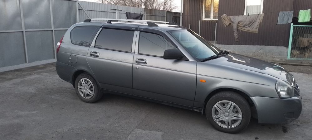 Продам приору унивесал 2171