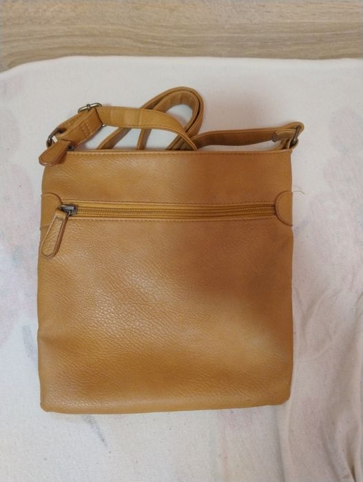 Дамска чанта за уикенда