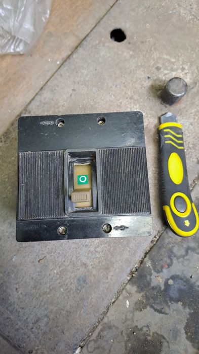 Автомат 100А промышленый советский