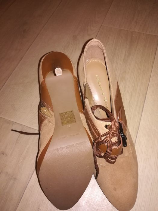 Продам ботильоны