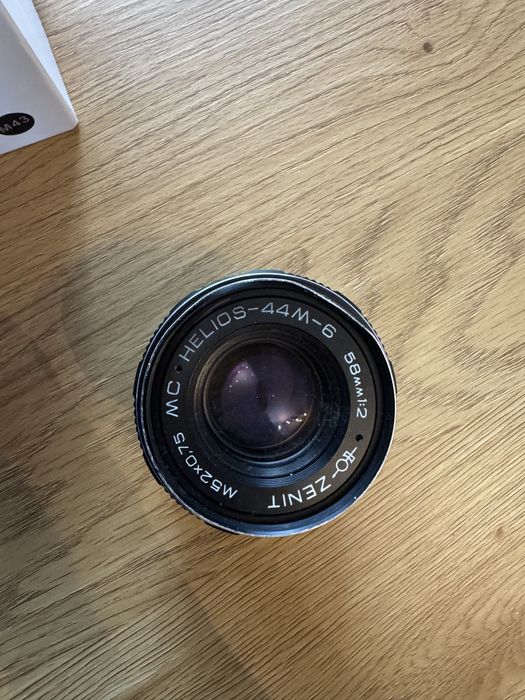 Два обектива за mirrorless 3/4 резба 7artisans 50 mm и Helios 44 mm