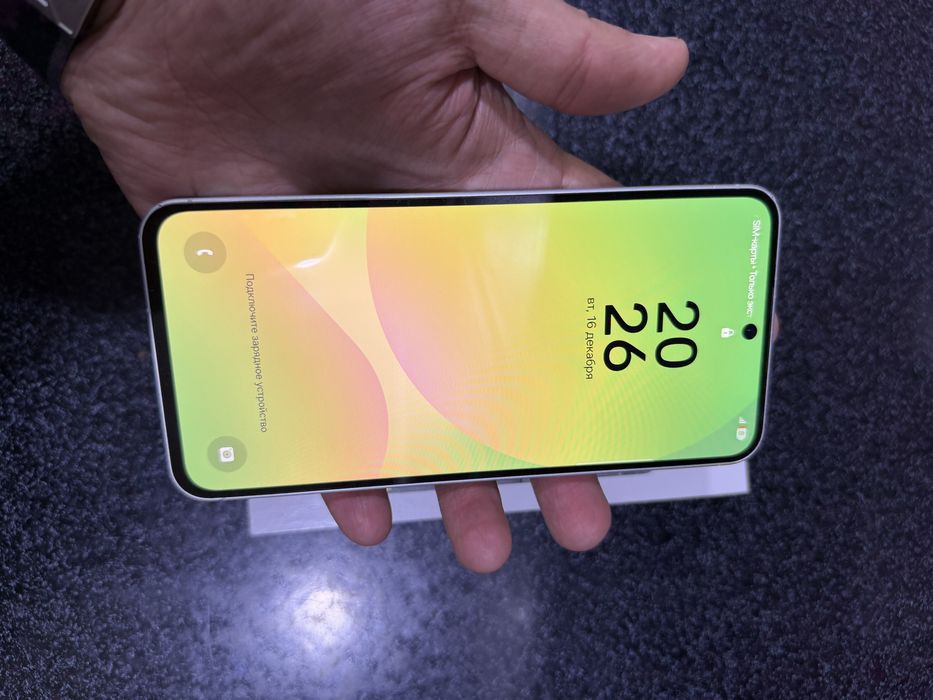 samsung a56 pamit 8.128g holati yahwi karopka bor oqip tel qlila