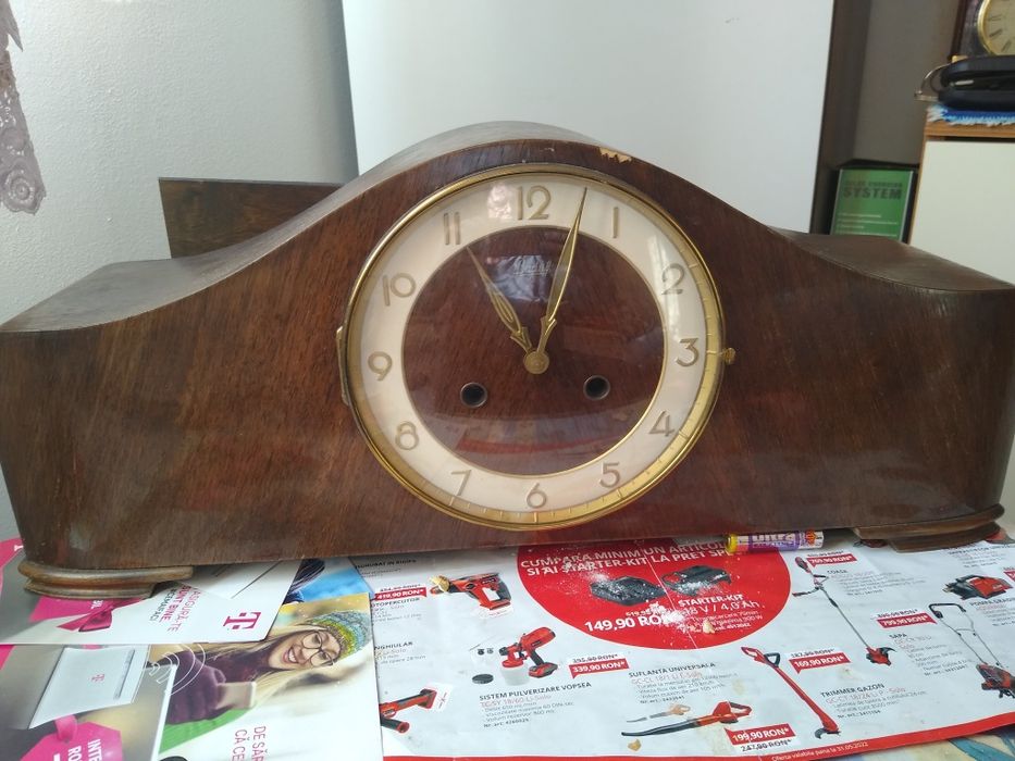 Cînd ceas cu pendul de șemineu marca baduf