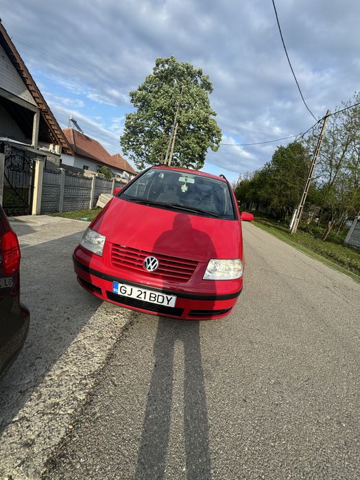 Vand vw sharan 1.9 tdi 116cp in stare buna