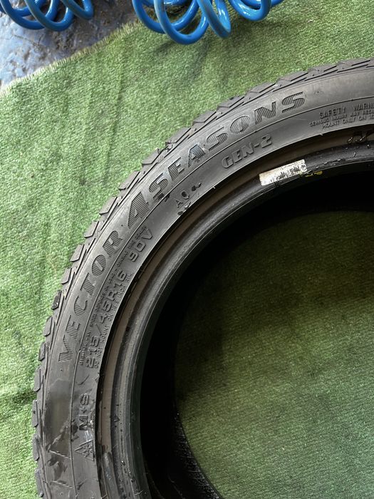 215 45 16 goodyear all season