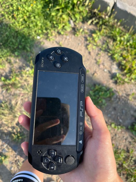 Продам psp в отличном состоянии